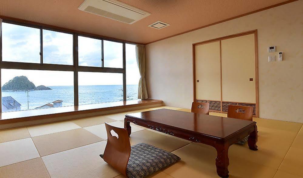 Hotel Sun Resort Shonai Tsuruoka Esterno foto