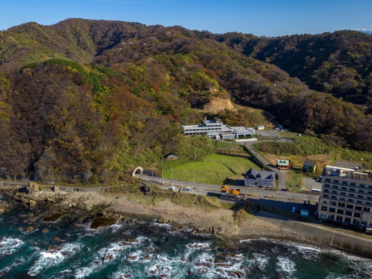Hotel Sun Resort Shonai Tsuruoka Esterno foto